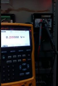 Fluke 754 used to simulate a mV signal to the pH/ORP meter